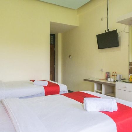 Reddoorz @ Tambolaka Sumba Hotel Lokokaki Buitenkant foto