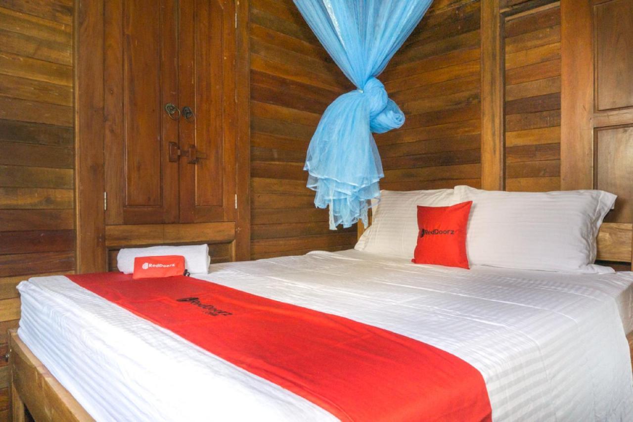 Reddoorz @ Tambolaka Sumba Hotel Lokokaki Buitenkant foto